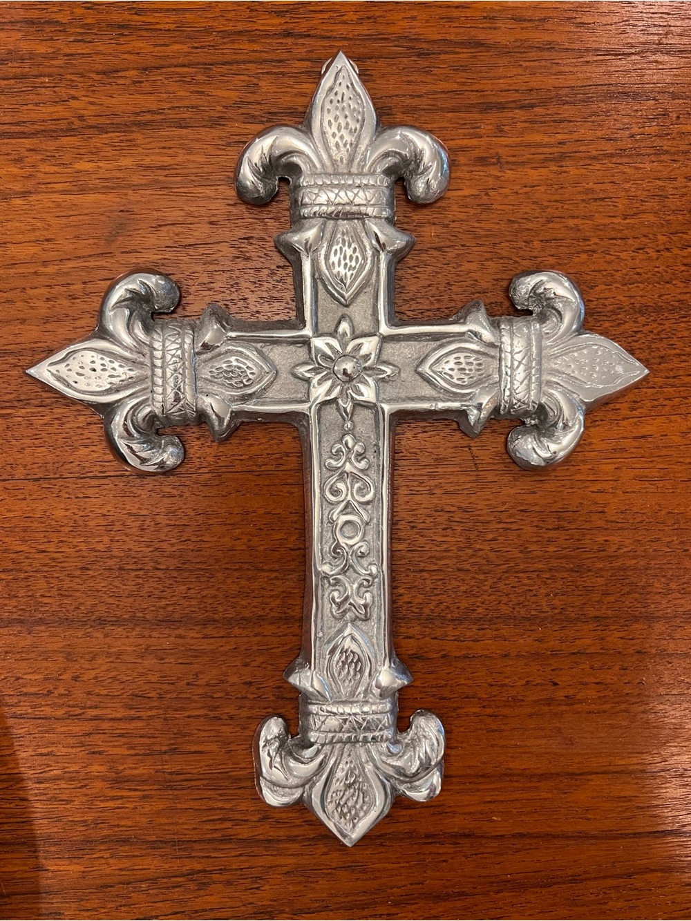 Silver Fleur-de-Lis Decorative Wall Cross